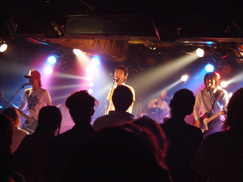 2006.6.16.$B!X1'Ch7;Do(Bvol.52$B!Y(B